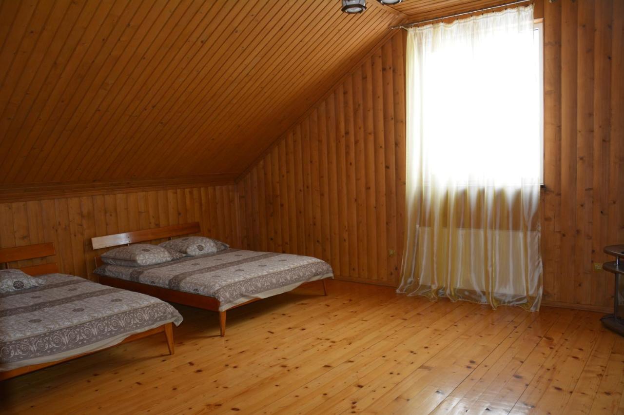 У Мирослави Pilipets エクステリア 写真